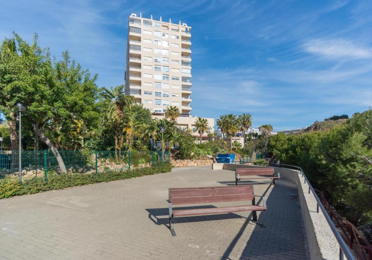 Beach And Pool Holidays At The Grand Coloso Benalmadena Exterior photo